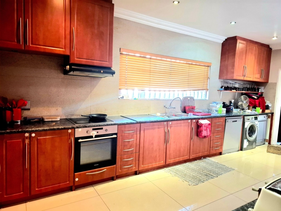 3 Bedroom Property for Sale in Tygerdal Western Cape